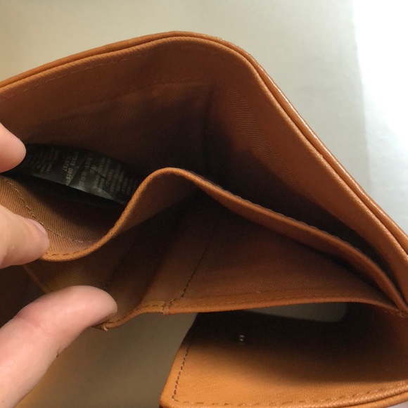 Fossil wallet NWT - Picture 4 of 6